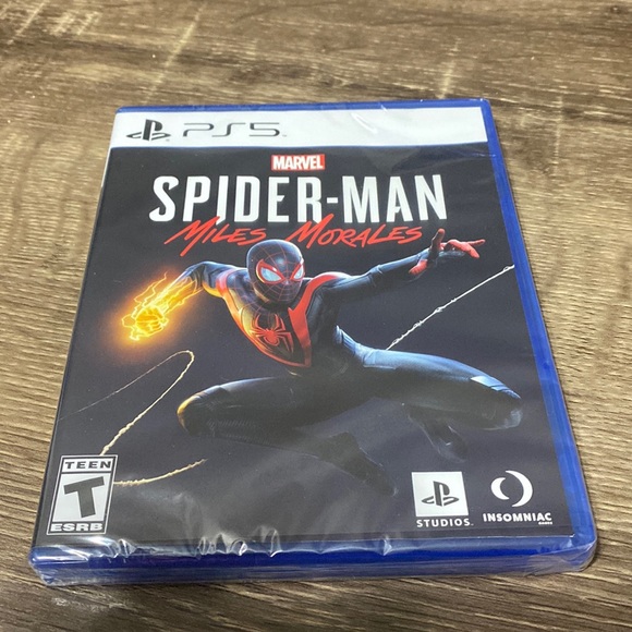 PS5 Sony Marvel Spider-Man Miles Morales Ultimate Edition NWT - Picture 4 of 6